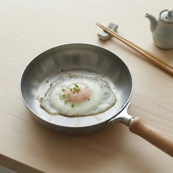 Chitose Iron Frying Pan with Wooden Handle Induction Compatible 18cm