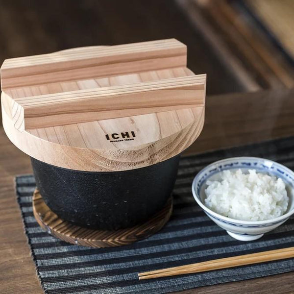 Ikenaga Cast Iron Small Rice Cooker With Wooden Lid IH Compatible
