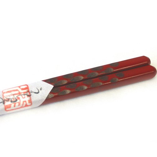 Isuke Lacquered Wooden Japanese Chopsticks Traditional Design