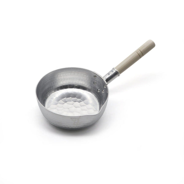 Kiya Lightweight Yukihira Pot Hammered Aluminum Saucepan 1.5L