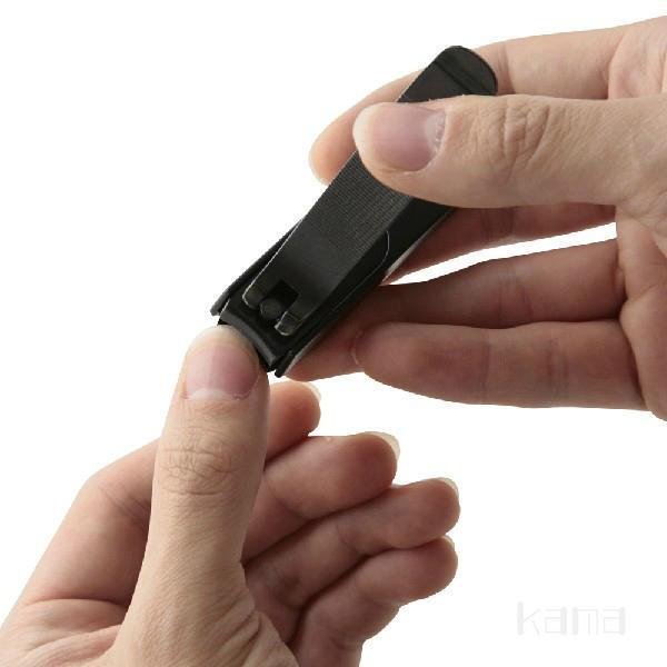 Kiya Nail Clipper Black Steel Medium Size