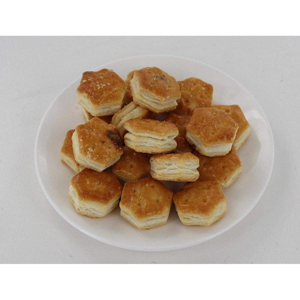 Lotte Pai No Mi Bite Sized Chocolate Pie Snack 124g