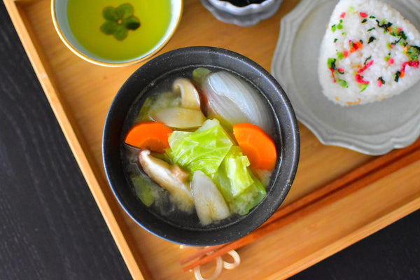 How To Make Vegan Miso Soup - Super Easy Recipe!