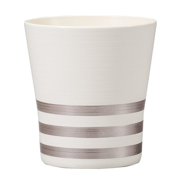 Isuke-Drinking-Cup-Brushed-Silver-Design-Resin-Tumbler-1-2023-11-07T07:10:27.126Z.jpg