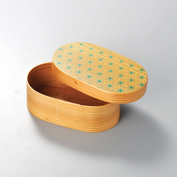 Isuke-Wood-Bento-Box-Japanese-Lunchbox-Asanoha-Leaf-Pattern-2-2023-11-07T05:36:59.856Z.jpg
