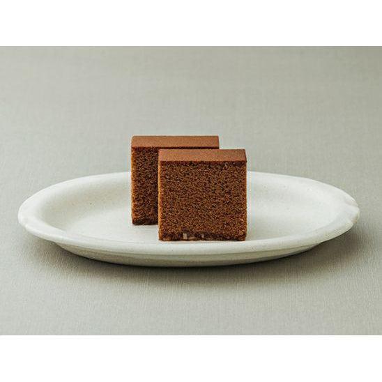 P-2-SHKN-CHOCST-1-Shooken Nagasaki Chocolate Flavor Castella Sponge Cake 1 Piece.jpg