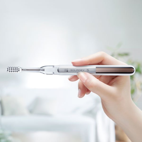 Soladey-5-Ionic-Toothbrush-Solar-Powered-Tooth-Plaque-Remover-6-2024-11-05T23:07:56.747Z.jpg