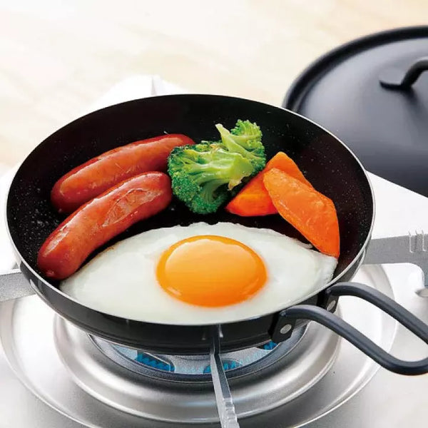 Summit-Mini-Fry-Pan-Small-Cast-Iron-Frying-Pan-With-Lid-16cm-2-2025-02-22T08:39:54.365Z.webp